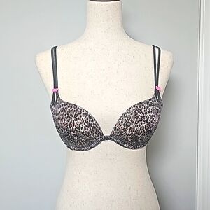 Victoria's Secret Underwire Padded Bra Size 36B Animal Print Pink Bow Soft Feel